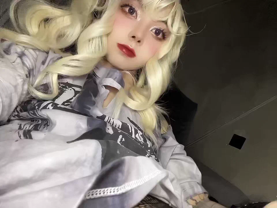 视频再➕1#伪娘 #女装子 ＃男の娘 #crossdresser #sissy #cd https://t.co/V7gFebFWEP