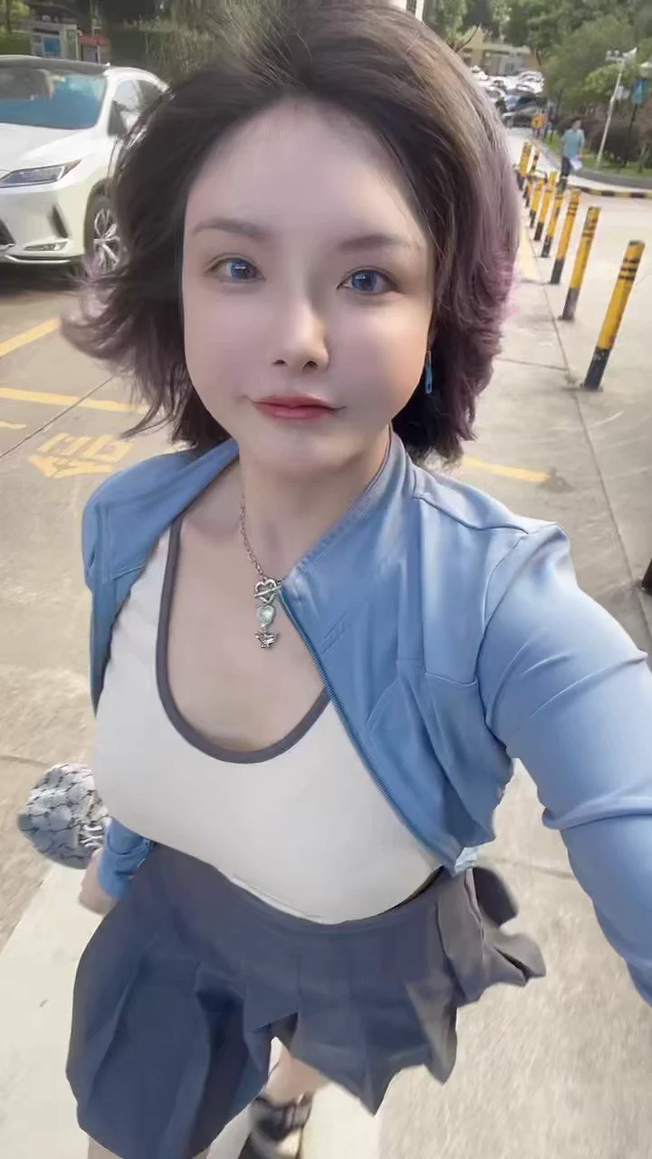一大早出门办事没吃早餐
刚刚到处找便利店买含糖饮料救命🆘🥹
下次还是得吃早餐啊 https://t.co/DLpNYXeik5
