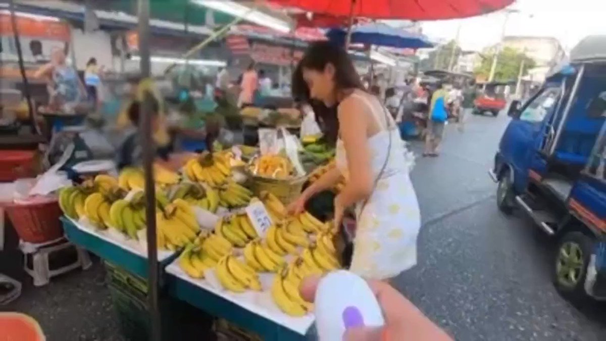 ของเล่นแกล้งแฟน
ใครที่ชอบความตื่นเต้น แนะนำจ้า
-ปรับสั่นได้ถึง 20 โหมด
-เสียงเงียบ กันน้ำ
-ควบคุมด้วยรีโมทไร้สายได้ไกล 20 เมตร

ข้อเสีย
เน้นการกระตุ้นภายนอกมากกว่ากระตุ้นแบบสอดใส่

พิกัดร้าน https://t.co/MtXA9ygHAk https://t.co/GVyCBZd9Qm