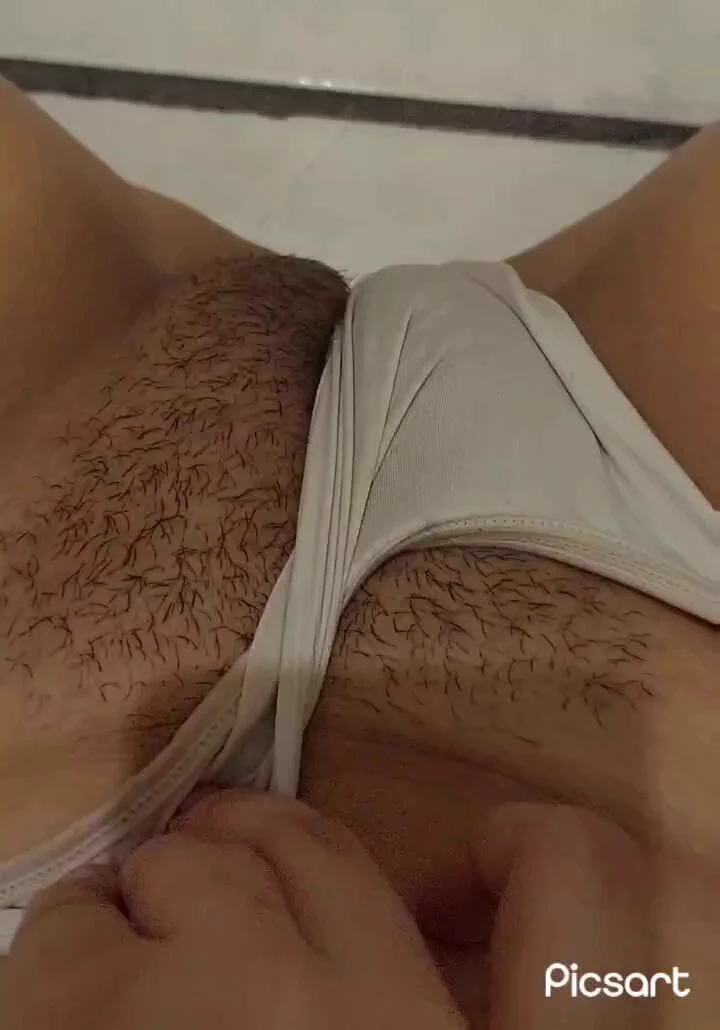 Do you like fat clits?uncensored version in the comments 😳 https://t.co/ZUMhamSdMg