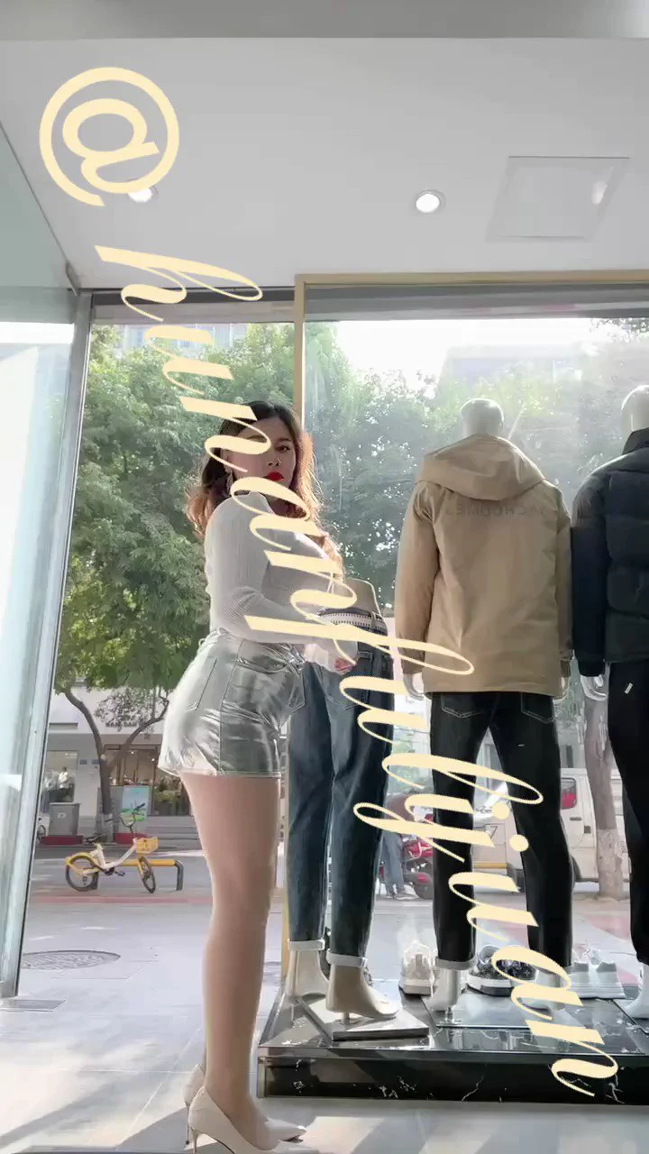 找我买男装有意想不到惊喜 #付丽娟 #巨乳 #肥臀 https://t.co/ZJkdroeYdj