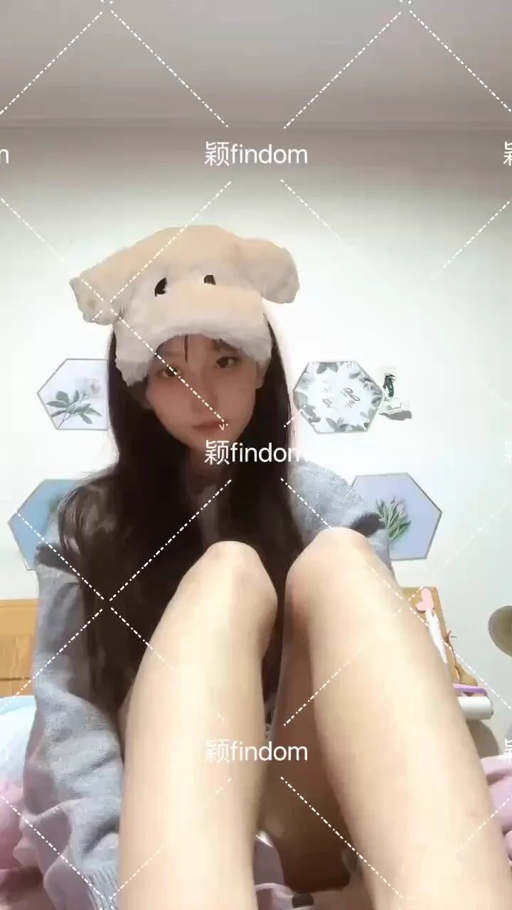 专抢恋足上脑傻逼的血汗钱~#ATM奴 #恋足 #人型提款机 #网调 #女s #羞辱 #女性崇拜 #女尊男卑 #报销奴 #绿帽奴 #洗脑 #贞操锁 #榨金 #爆耍 https://t.co/xy5ajU1sjd