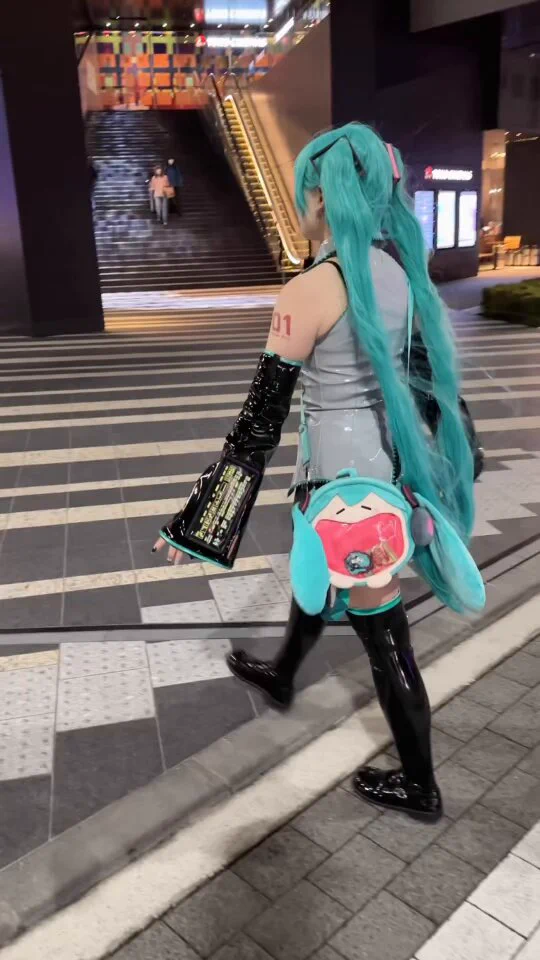 この曲を覚えてる？？？ https://t.co/BlVMqWk87M