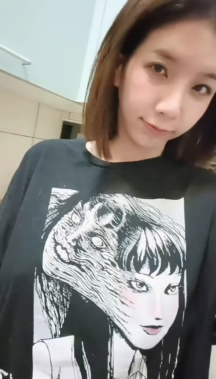 睡前偷吃什麼你有看到嗎Noodles as a late-night snack https://t.co/Jy4g697QjN
