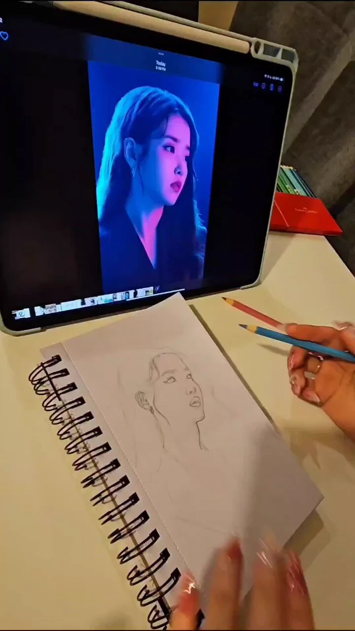 Timelapse video of today's art study! https://t.co/9TyjmNfNXe