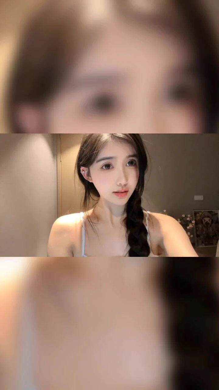 感谢推友们喜爱和支持，献上一个吻(•3•)💋 https://t.co/VlavWvgw7G