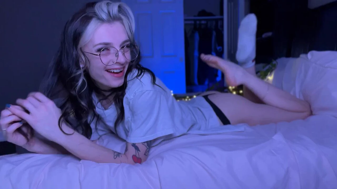 VID SOLD! POVJOI: GF loves watching you masturbate 🔥 Check it out! https://t.co/dRqfKrDUlL #MVSales @manyvids https://t.co/zV3Zlzfj2w