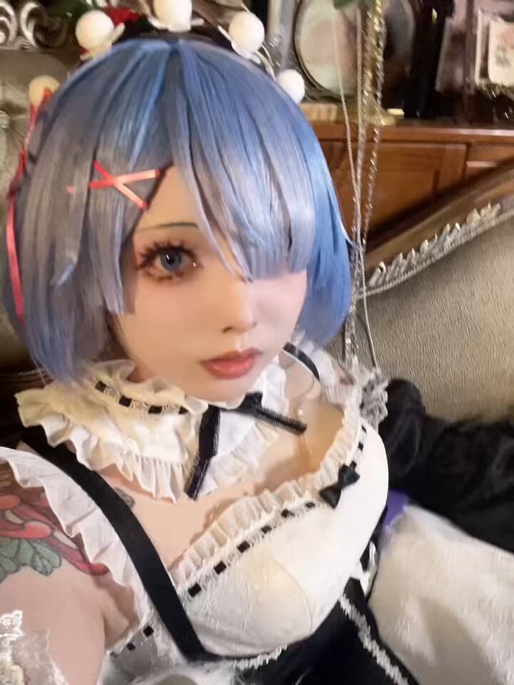小花絮➕1

#伪娘 #女装子 #男の娘 #crossdresser #sissy #cd #ladyboy https://t.co/Egq9EaFmp0