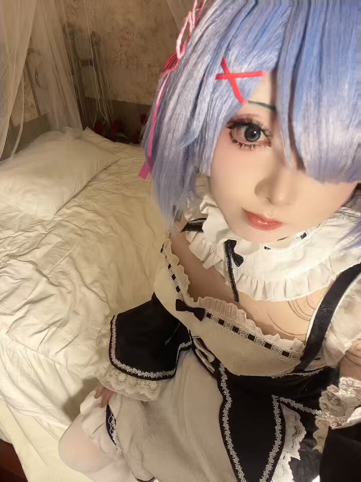 无意义の撸管视频

#伪娘 #女装子 #男の娘 #crossdresser #sissy #cd #ladyboy https://t.co/58cJpbs8y8