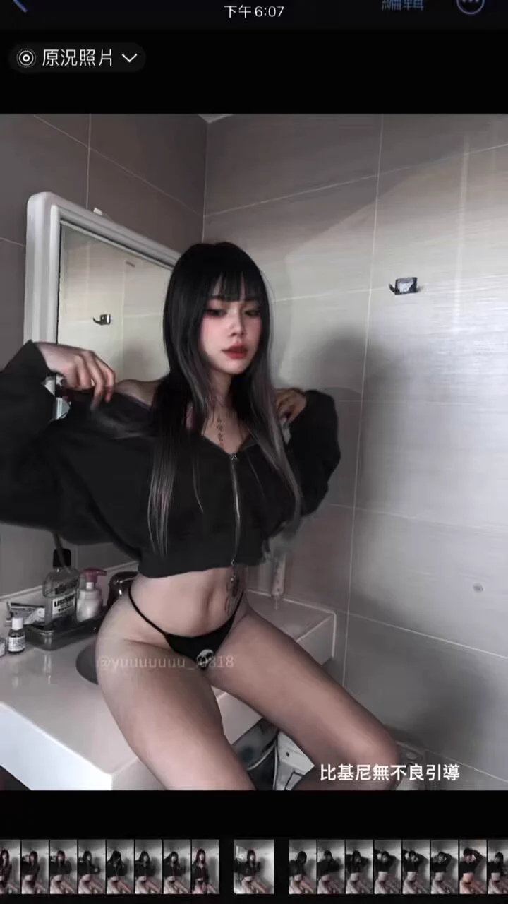 腰屁股腿 都先看哪一個 https://t.co/smsR5nMfwE