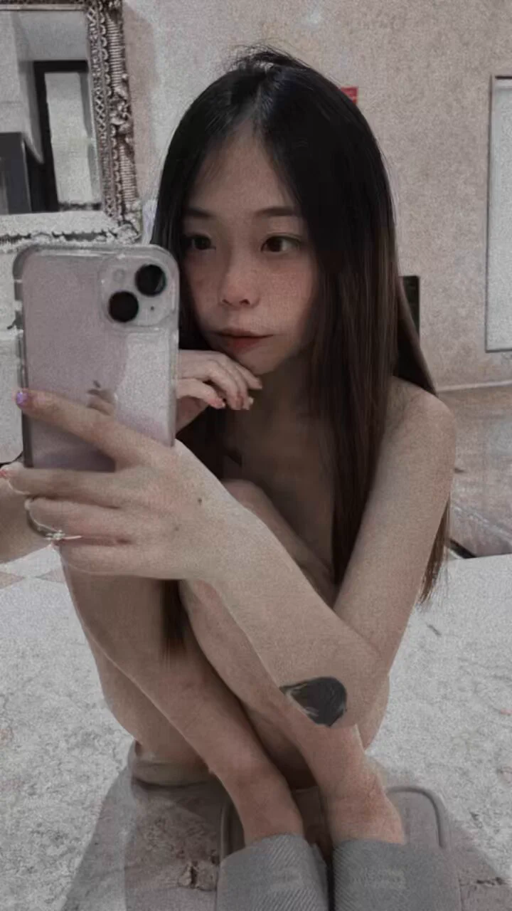 我發現瘦的時候 被幹的時候會很痛欸🤣還好現在長肉了🥹🥹#舊照 https://t.co/UIExQvXLhW