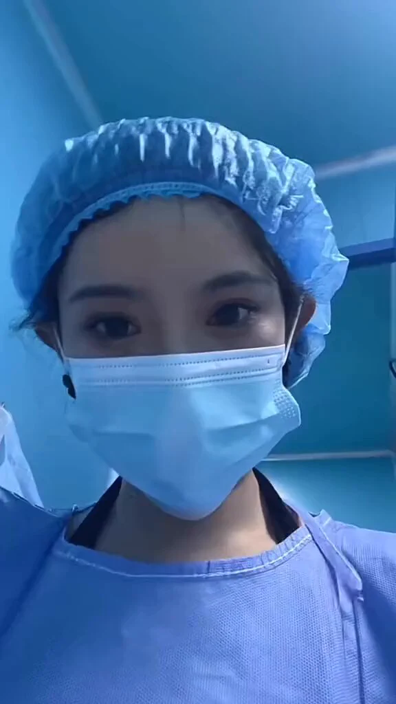 下班啦，操我吗？ https://t.co/VeoDIO0TFP