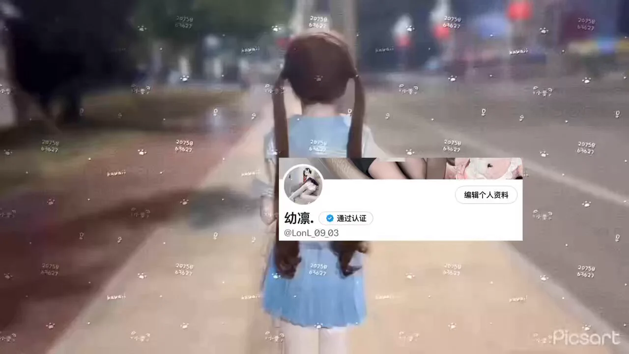 谁的小狗😖 https://t.co/ejHkC4UHez