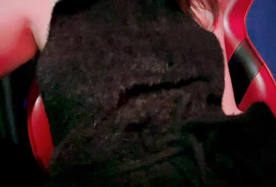 在人满为患的网吧大厅里露出还被隔壁男生看见了😫救救我救救我，这次是真的被发现了…！@DaFoer_@Daguidiyi@Fojiangnice@Xiaoxiaofoer https://t.co/s0SLMntlf7