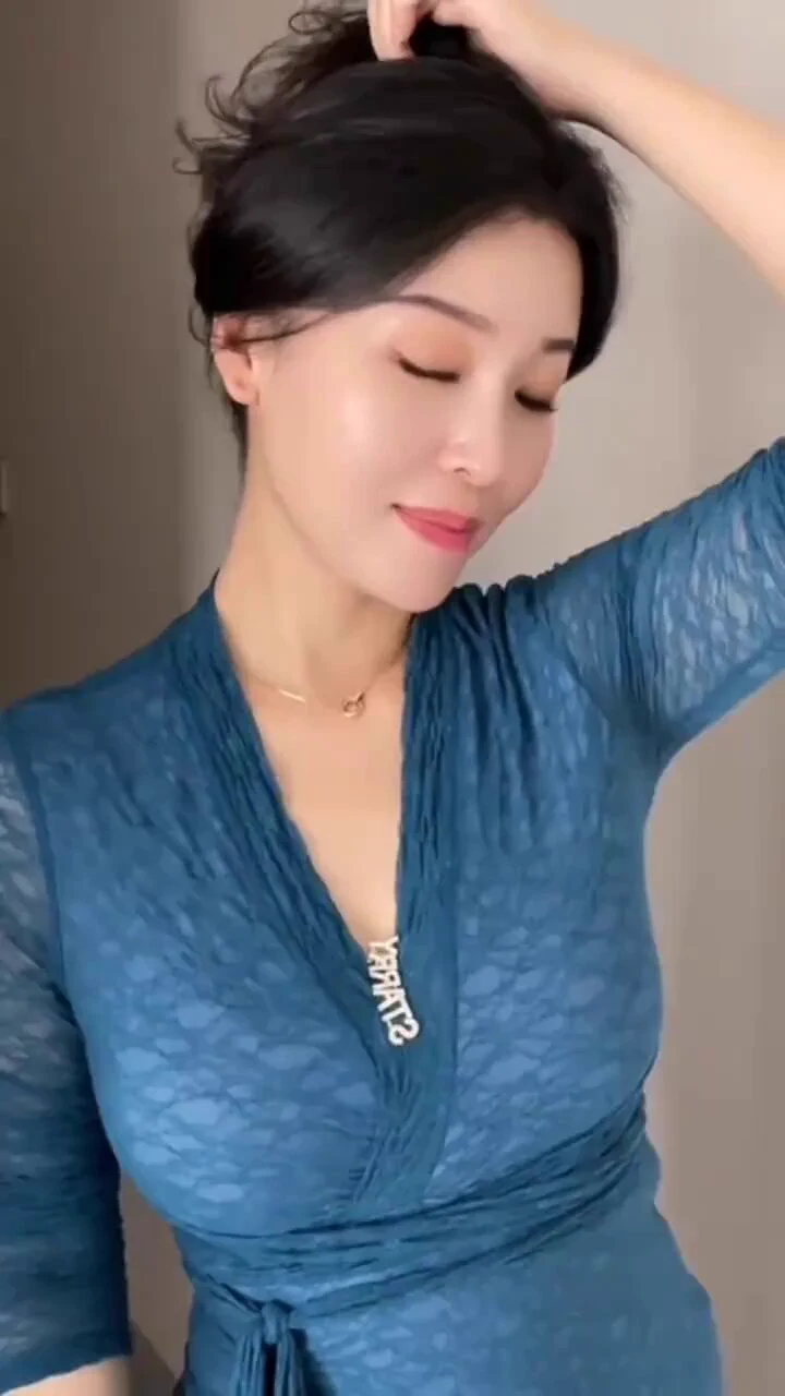 越过星辰与昼夜，扶桑花开了又谢。 https://t.co/9yI2eDF2bi