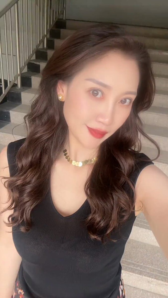 把闲言碎语留给市井小人，你只管优雅从容心怀远方。 https://t.co/opKi6D7r1H