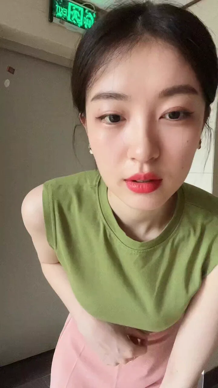 优雅与知性共存，这就是成熟的魅力 https://t.co/eO2g9RSUsy