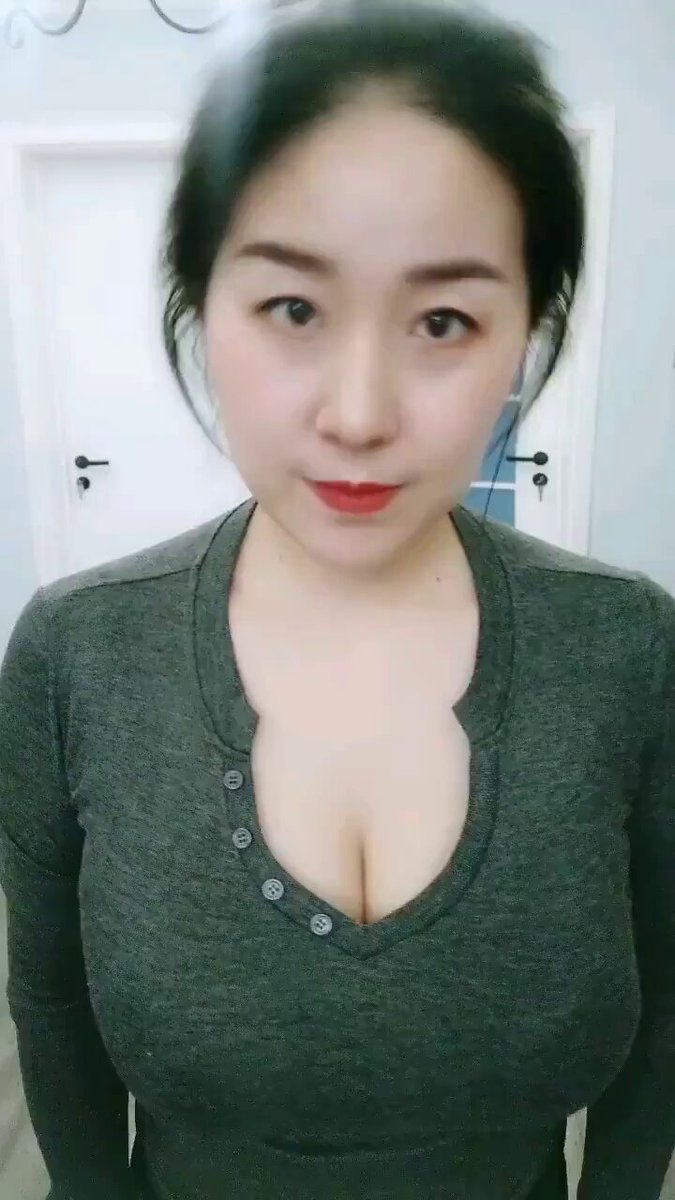 和你陌生到点赞都需要斟酌再三 https://t.co/dwcnXqpMrc