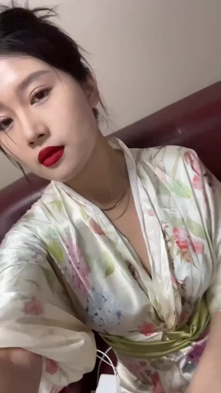 爱情只能陪你一段路 阿姨才是你的家 https://t.co/fjR7iTDOOY