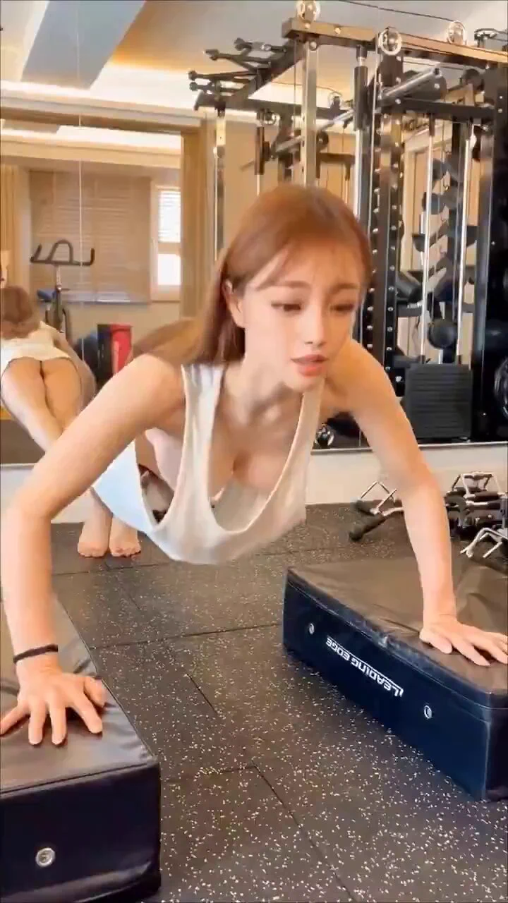 看盘看的太虚弱了，需要锻炼锻炼强身健体 https://t.co/Acn47M6LKH