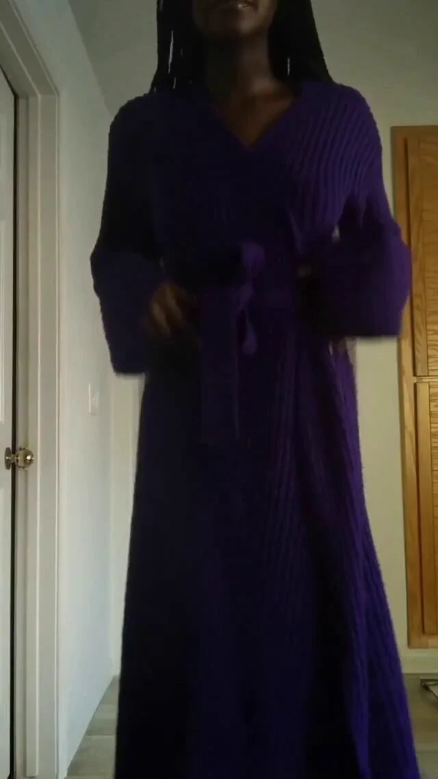 would you fuck me after seeing what's under my robe? https://t.co/4Qwe5t8V3Z