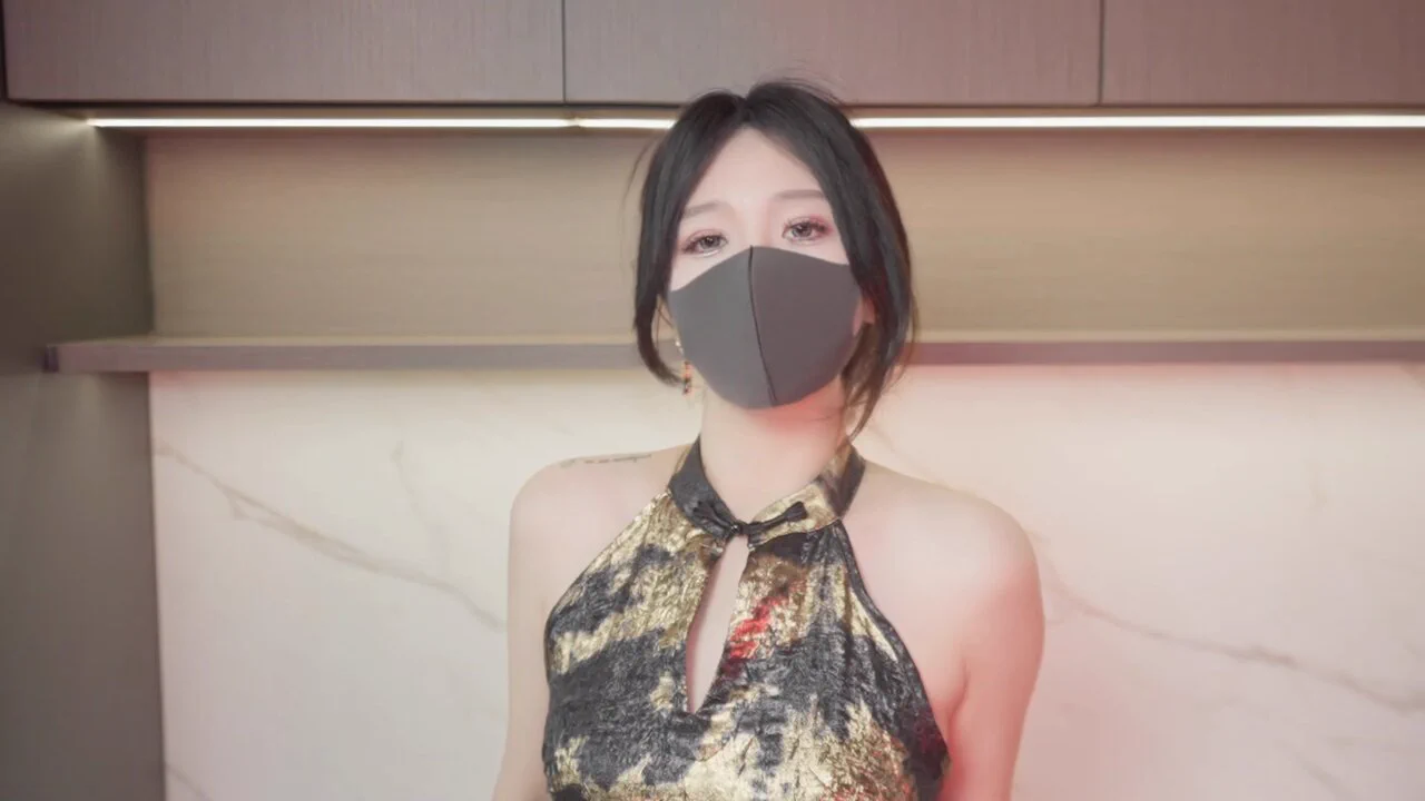 新作品可以去youtube預覽啦https://t.co/iRl51XQQhj https://t.co/xgN2YGOOnm