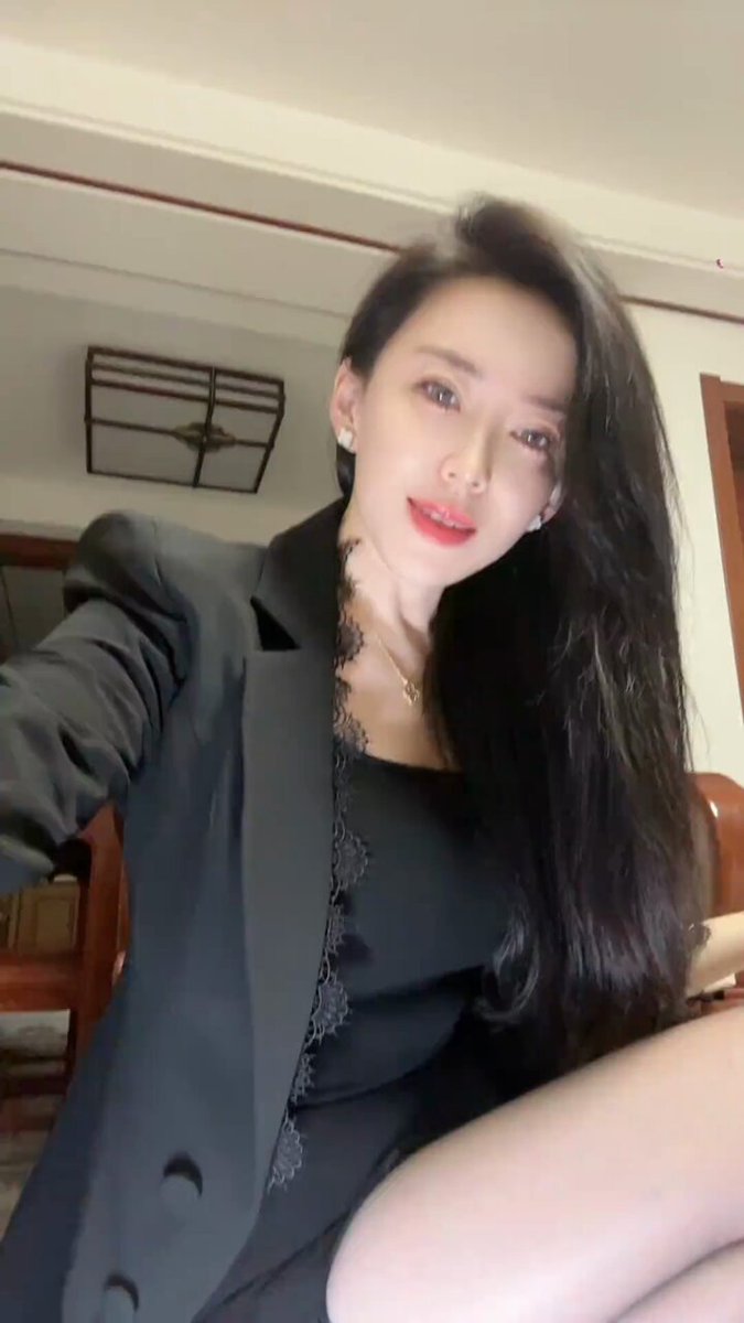 我们的缺憾是，拥有时不知珍惜，回首时爱已成灰。 https://t.co/5SLk9roZCb