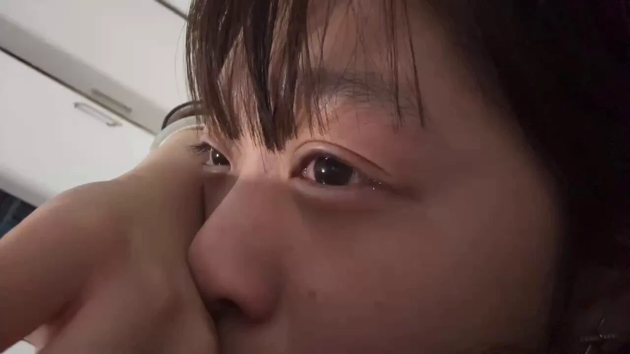 看着别人的幸福总是忍不住回忆自己的痛苦 https://t.co/cnWtpuM2zI