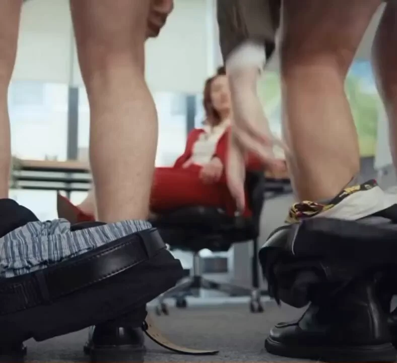 Lundi, entretien d'embauche, je croise les doigts !!! 🤣😂😜😎 https://t.co/GIvmhXlZU2