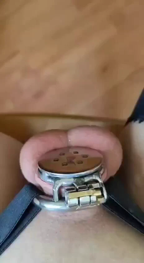 异装癖，恋物癖，暴露癖被男人粗暴灌精伪娘不会怀孕体内灌精没负担容易发情又听话随便操两下就会呻吟流精水求主人...让我做一次女孩子 https://t.co/iZ5k6O4D4I