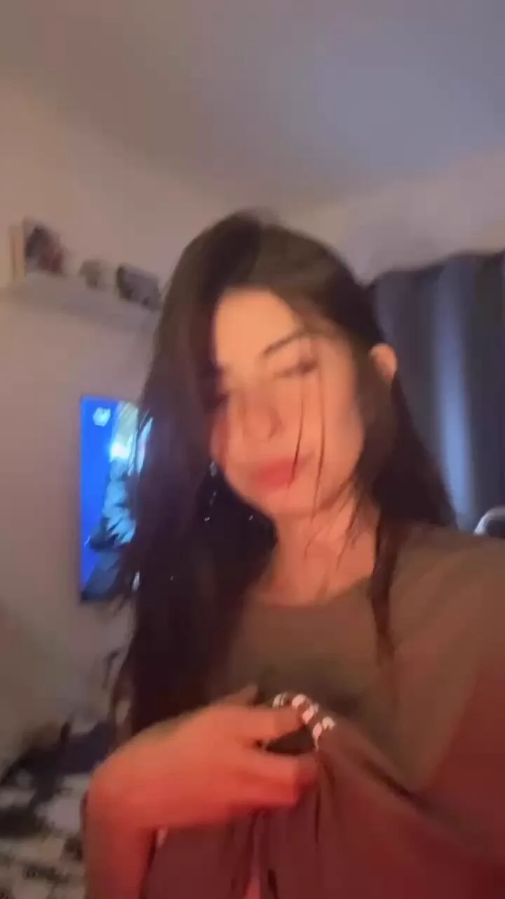 Me invitaron a ver netflix 💦💦Quien más la ha aplicado asi? https://t.co/DyaYoIGaxr