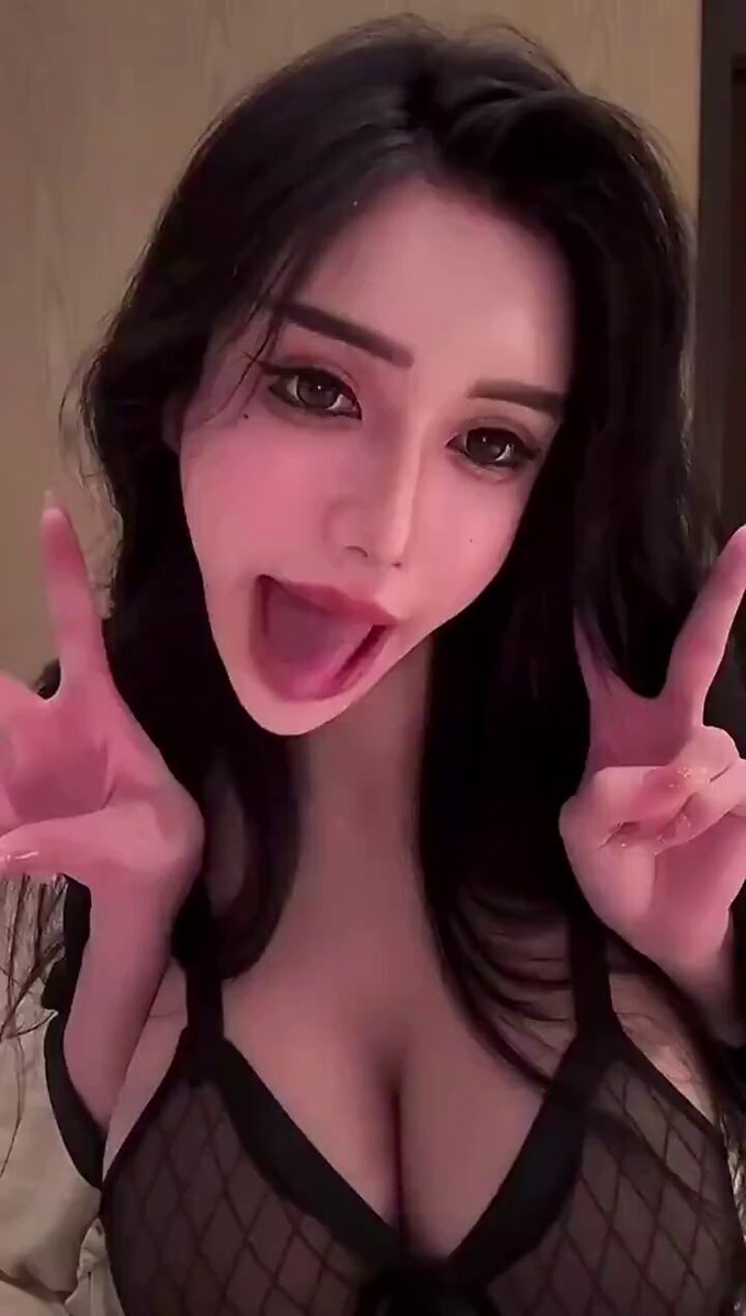 操你妈的 脑瘫公猪 你看着你奶奶的雪白大肥奶子 会不会把逼卵子都他妈射出来啊 
啧啧啧 看你这副死了亲妈的傻逼样子 老娘要是把骚臭嫩滑的屁眼子夹在你阳痿早泄的烂鸡巴上 你个废物玩意点把蛋黄子都你妈逼泄出来吧 盯着看 使劲撸 射5次 🔥
#粗口调教  #绿帽王八 #绿帽调教 #控制射精 #洗脑 #榨金 #吐金 https://t.co/pCr4XVKMbL