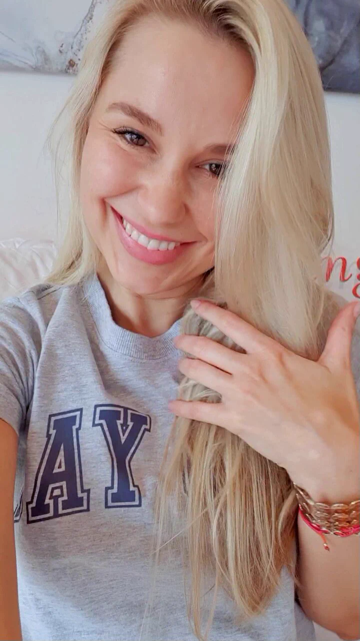 Wish you a nice day 💋💯https://t.co/GqaF5hcEVD💯Thanks for RT 💋… https://t.co/7SbMUht1aD