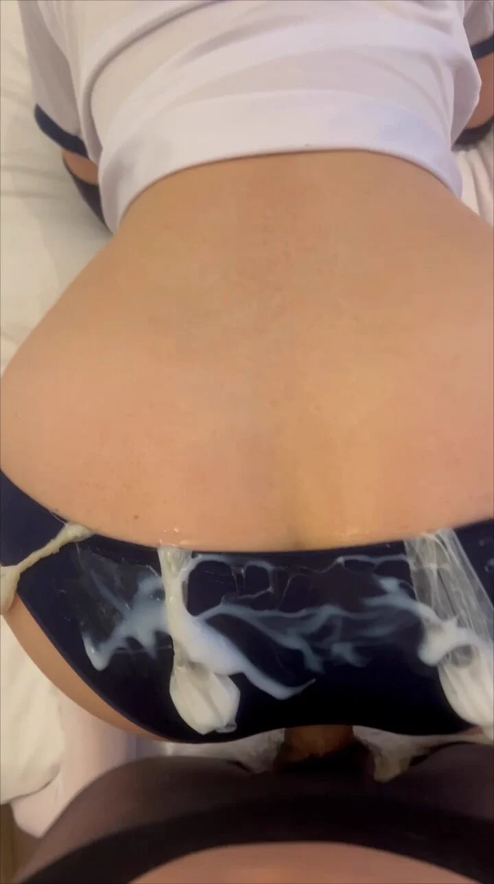 🔥最喜欢女朋友挂满别人的精液套子，再插进去刷锅的感觉了😝 https://t.co/360JpQWMpq