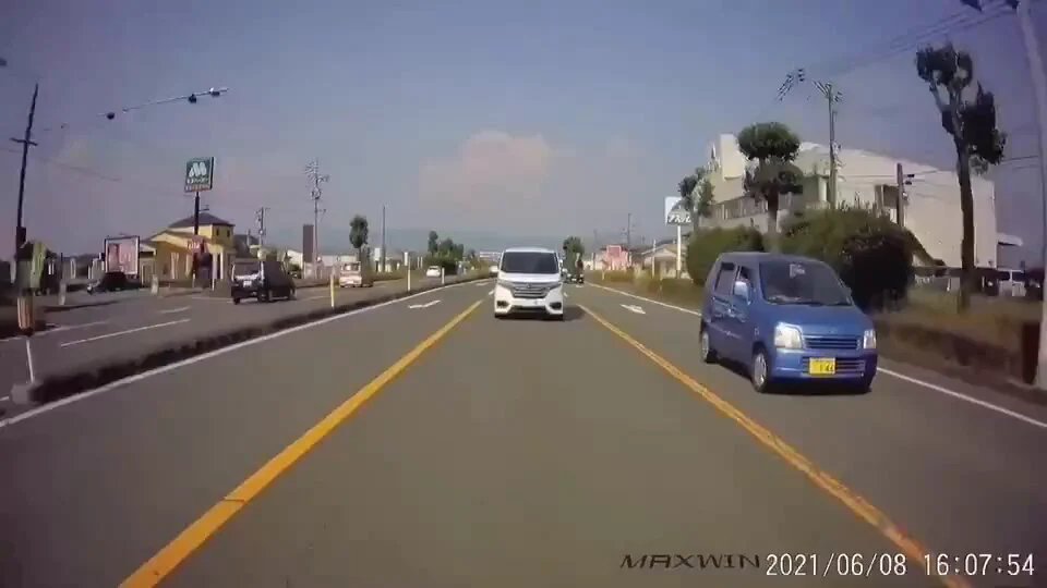 ひどい😡 https://t.co/Bb27QqqhBv