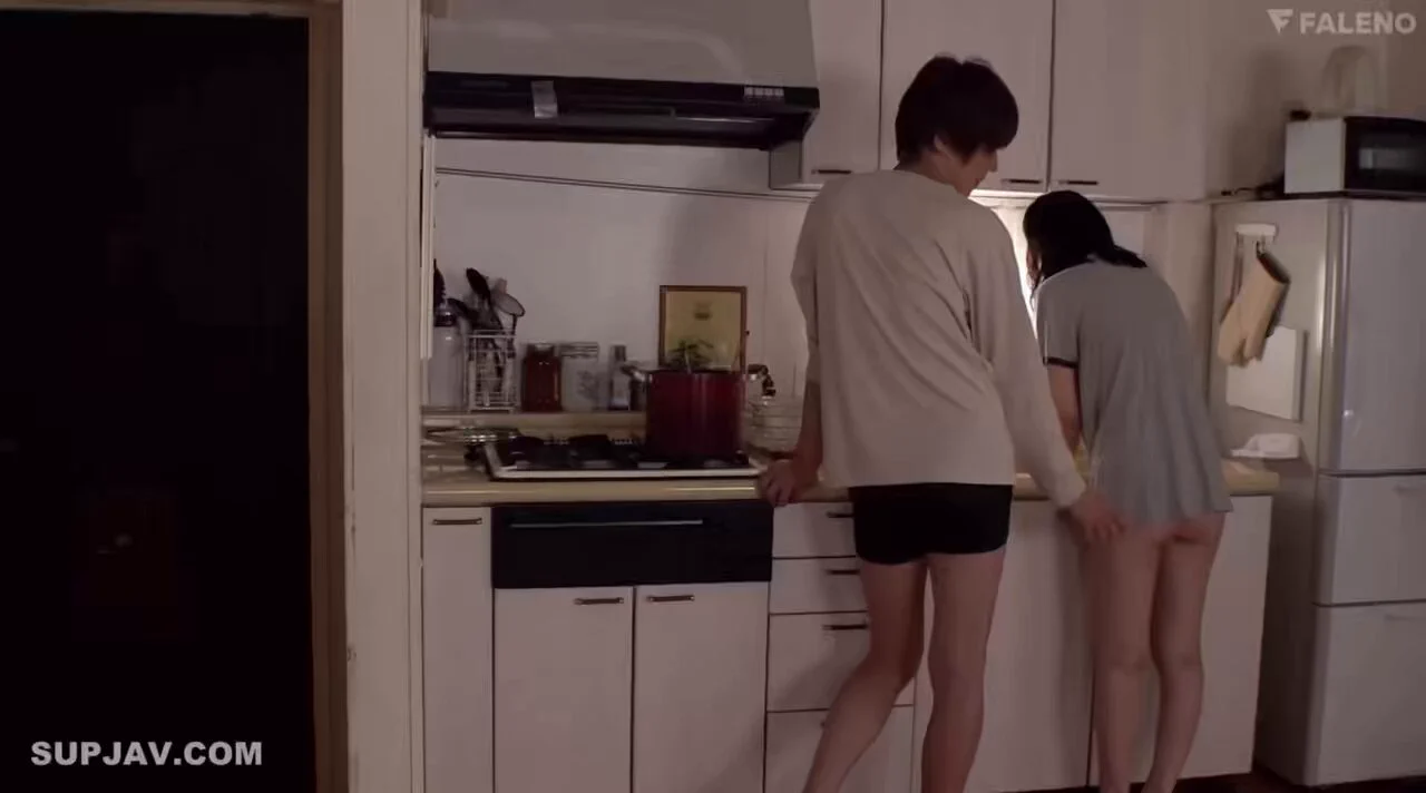 #女性向 车牌号：FSDSS-931 和男友的周末 吃饭 做爱 吃饭 做爱 ♻️妈耶！男帅女美！达君手指扣小穴和👅穴太有感觉了！看的人太是那个了………小情侣之间的互动日常好自然哈哈哈哈 一起漏空做饭 忍不住去捏人家的屁屁 摸摸小穴家里各种姿势 各个地方 都去做了个遍这是不是你的情侣日常呢👆🏻 https://t.co/82L7qSpHlz
