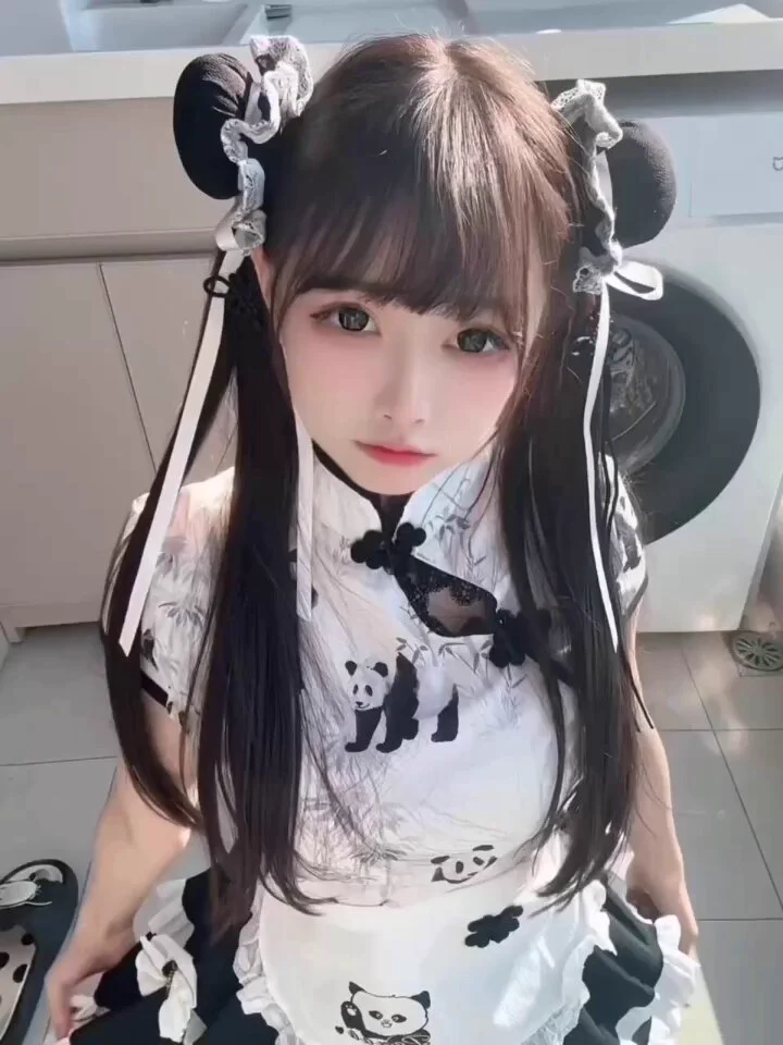 #杭州05年  抖音55W粉丝网红童颜酥软巨灯 自然坚挺真的净身170cm   标准女友身高身材非常的均匀   脸蛋又卡哇伊  不上相 本人更好看一点满满初恋感  全身雪白  无纹身无不良爱好各种情趣 &amp; 制服～女仆装🛰️:https://t.co/kwskHfX2mA https://t.co/zOC7gnoTQI
