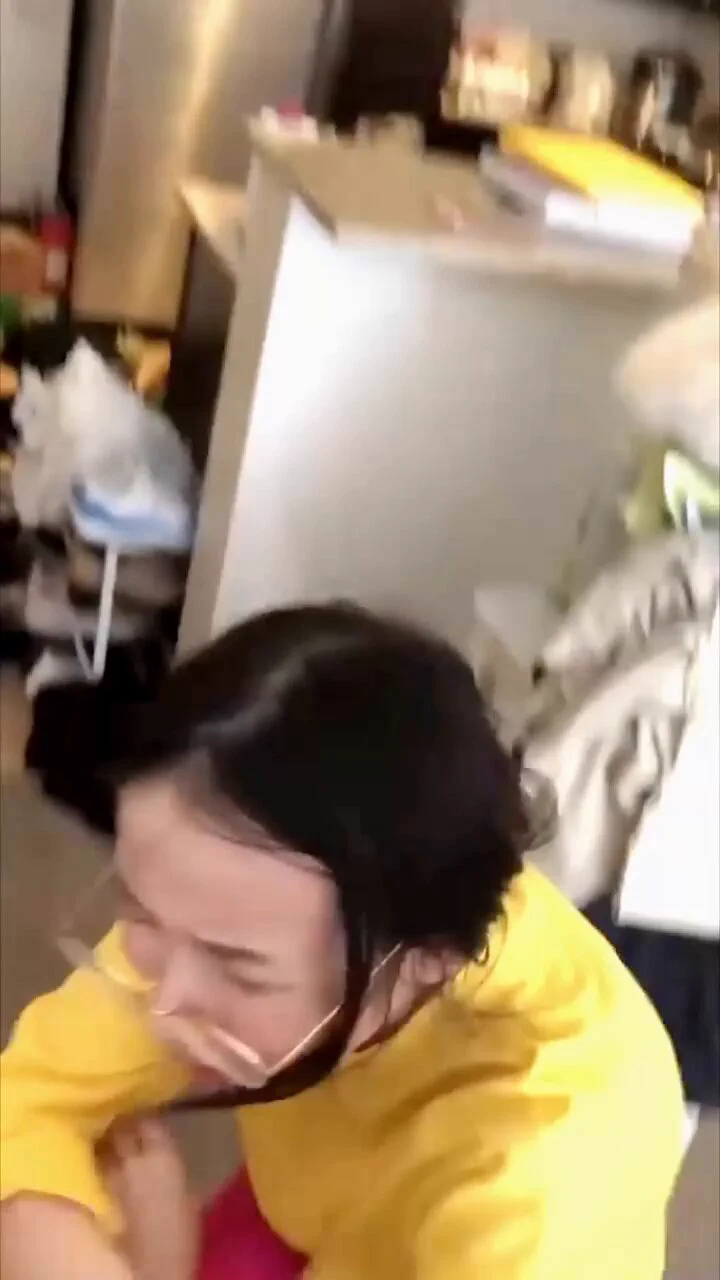 老公~我再也不敢偷看你手机了！惩罚我把我的脸弄脏吧~ https://t.co/wv3TLAZ08H