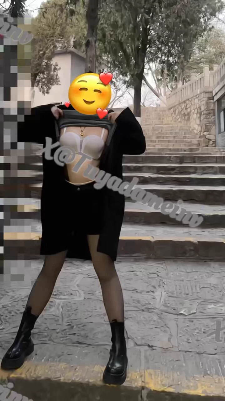 HBD🎂又老了一岁 依旧相信我会幸福祝喜欢我的人天天开心投稿💌：@SexytoBaby@SexytoLady@SexytoDoll@SexytoGirl https://t.co/Gta0zJY9aj