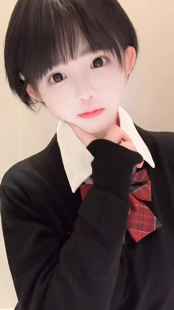 #上海 幼态短发萝莉06年爱好cos 王者身高162 年龄06年体重99斤 胸围天然G本人冷白皮 天生幼态娃娃脸日常喜欢穿JK 水手服喜欢被主人调教做听话的小母狗奶子胖胖 生活旺旺 汪Tg🛰️全国在线看图群交流群精彩反馈在内☞: https://t.co/BzksDDTizj备注zfb口令通过🉑️u口嗨勿扰🏅️🐧3978177447 https://t.co/CuRaIIt2m1