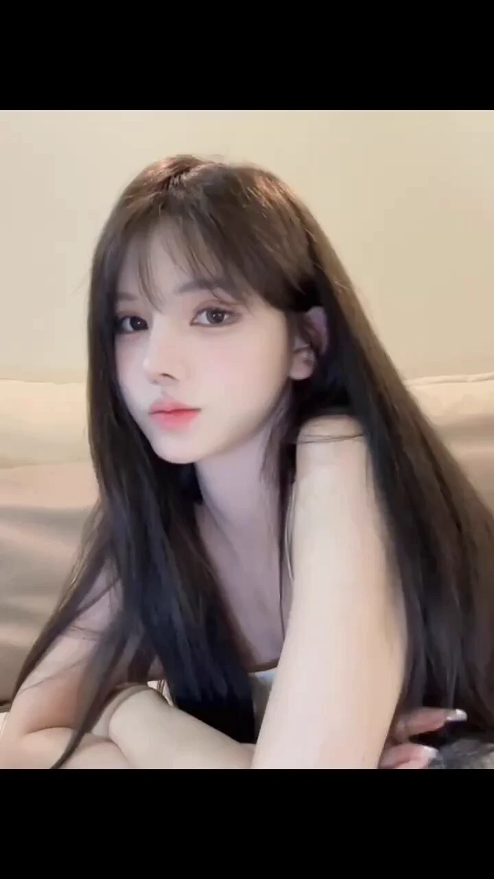 #北京🧸短期兼职 🎀极品童颜巨乳 00年170 G杯《纯原生态》皮肤雪白 身材超极品 超细腰《A4腰马甲人鱼线》洋气甜美可爱纯欲款 90斤蜜桃翘臀 极品甜美少女 黄金腰臀比高素质 温柔女生 洋气大牌高端气质安排➕🐧（QQ）：1349875696电报交流群：https://t.co/Lua2gsA2mD https://t.co/XFRcmtJygP