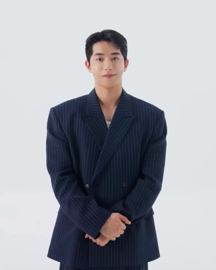 สวัสดีปีใหม่ 2025เริ่มต้นปีด้วยรอยยิ้มและความสุขไปกับ "นัมจูฮยอก"ขอให้ปีนี้เต็มไปด้วยความสุขและความทรงจำที่ดีตลอดปี⁣#CentralChidlom#TheStoreofBangkok#CentralChidlomxNamJooHyuk#NamJooHyukCitizenofChidlom https://t.co/hgxxKHDIeK