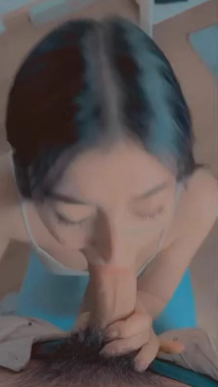 第一次吃到那麼粗壯的欸搞得我嘴巴超酸不過既然是第一次碰到還是得好好的品嚐ㄚ 沒想到X上的男生還有存在怎麼那麼優良的雞雞真的是品質掛保證(⁎⁍̴̛ᴗ⁍̴̛⁎)其他人不要再對自己沒自信了是男人就勇敢找我約會❤️❤️私訊密語 ➡️ 《 #好可口 》～嚐百屌開跑～～ 哀居福利專區 IG : m_m_158_ https://t.co/R0pz1wknkD