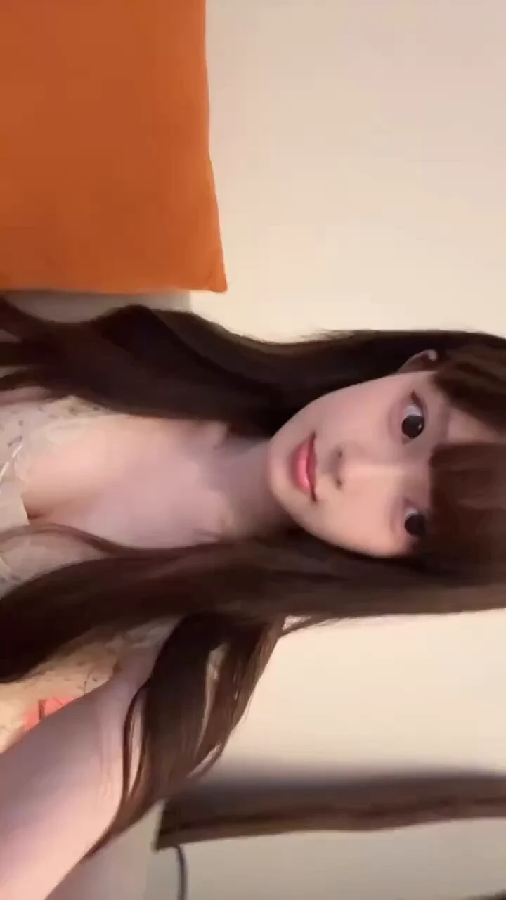 #深圳 栀虞童颜巨汝.❺.𝑤.  网红美妆博主 短期停留一本在读大学生 学生证可查• 𝐇𝐞𝐢𝐠𝐡𝐭身高/168• 𝐖𝐞𝐢𝐠𝐡𝐭体重/99• 𝐁𝐮𝐬𝐭胸围/ D 🍑臀• 𝐀𝐠𝐞年龄/19联系方式备注Zfb口令🧧88加qq: 3948533179全国海选群：https://t.co/TFhjE4obi6@MeiRiDaZuoZhan https://t.co/gfyzJlq0vl