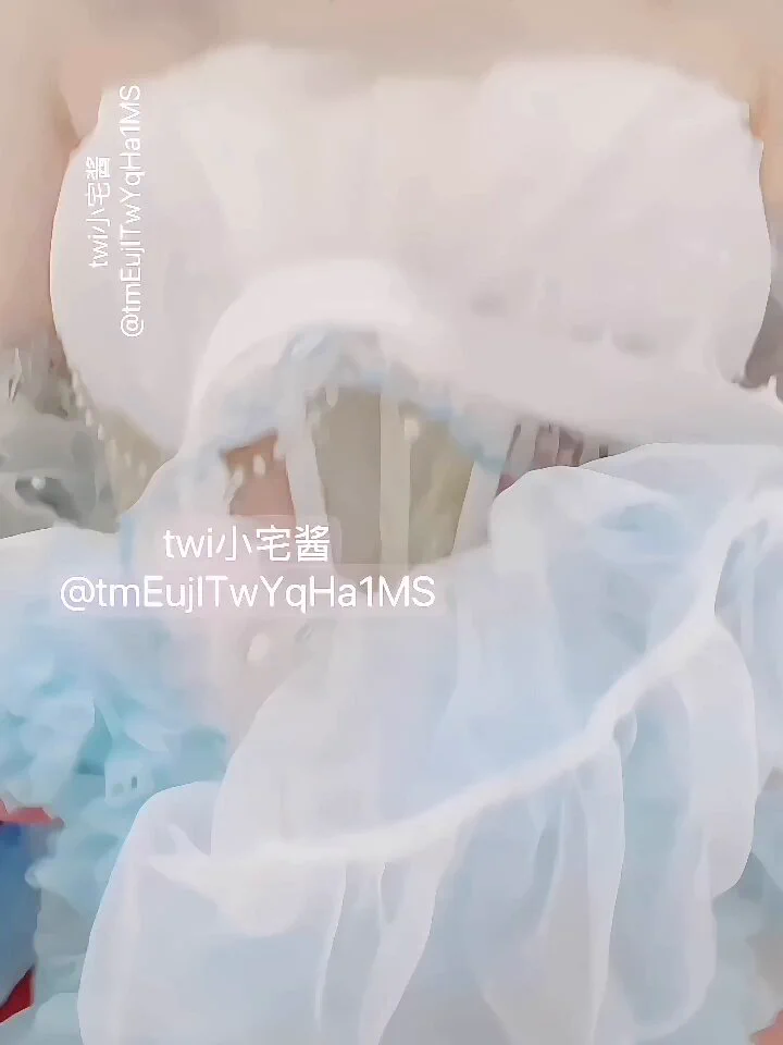 婚纱甘雨❤️爸爸们喜欢吗@DaFoer_ @UeeTuip@Daguidiyi @UeeDok@Fojiangnice @UeeWhy https://t.co/ElGxUh1uap