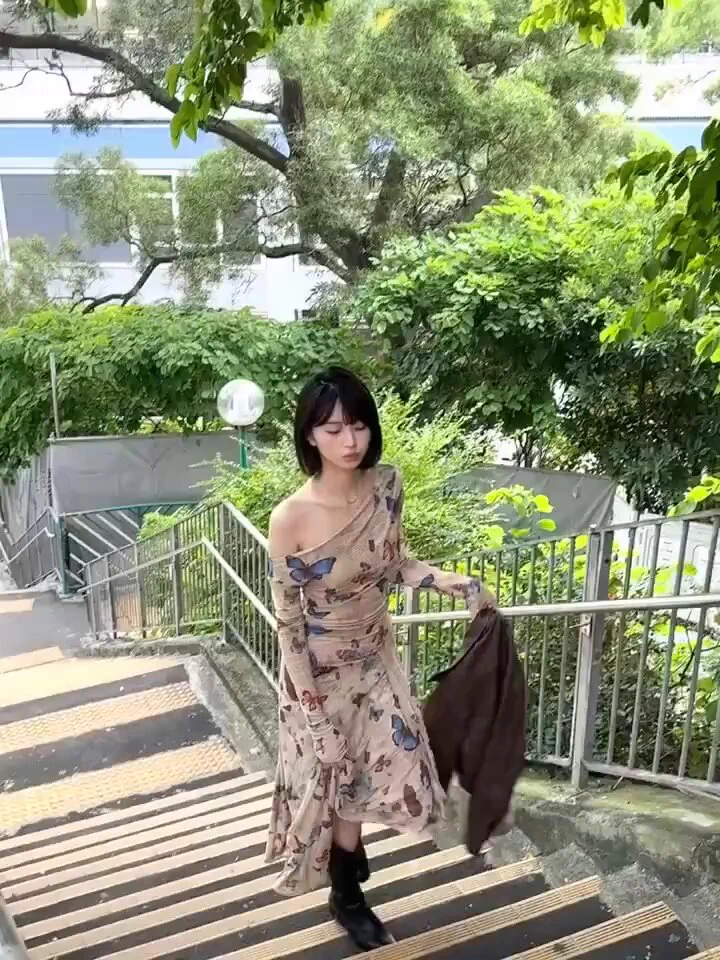 #上海华政大二 主修法律 副修设计166  D  无整  清纯  可爱  甜美双商在线  健谈有趣  关键词·脱俗·初恋全国万人交流群 https://t.co/GptpXxwDwm https://t.co/kyzNwhGbvN