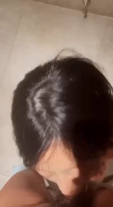 富二代小哥把自己的高颜值大学生女友带到厕所啪啪 女主年纪轻轻但口技娴熟 颜值顶身材苗条又丰满 性感大长腿 后入爆操内射小母狗更多学生母狗曝光 关注我置顶飞机电报投稿💌：@SexytoBaby@SexytoLady@SexytoDoll@SexytoGirl https://t.co/oOWY549CMv
