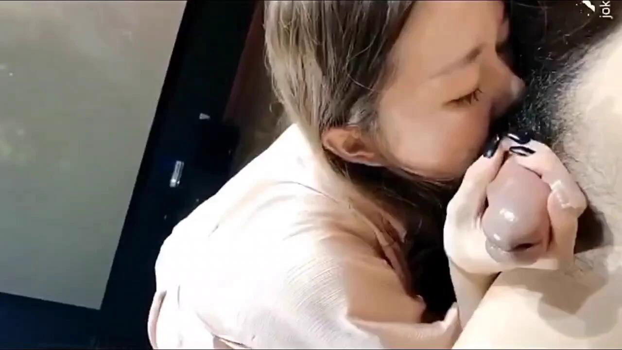少婦在情人家發生了，不可名狀的情形，看到底妳會有種回家的感覺！投稿💌：@SexytoBaby@SexytoLady@SexytoDoll@SexytoGirl https://t.co/rwRGz6AWsF