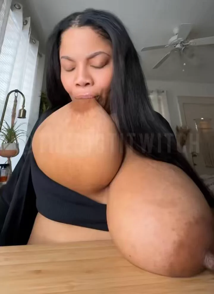 Does this count as a hidden talent? 🤨 https://t.co/SZXd29b5eV