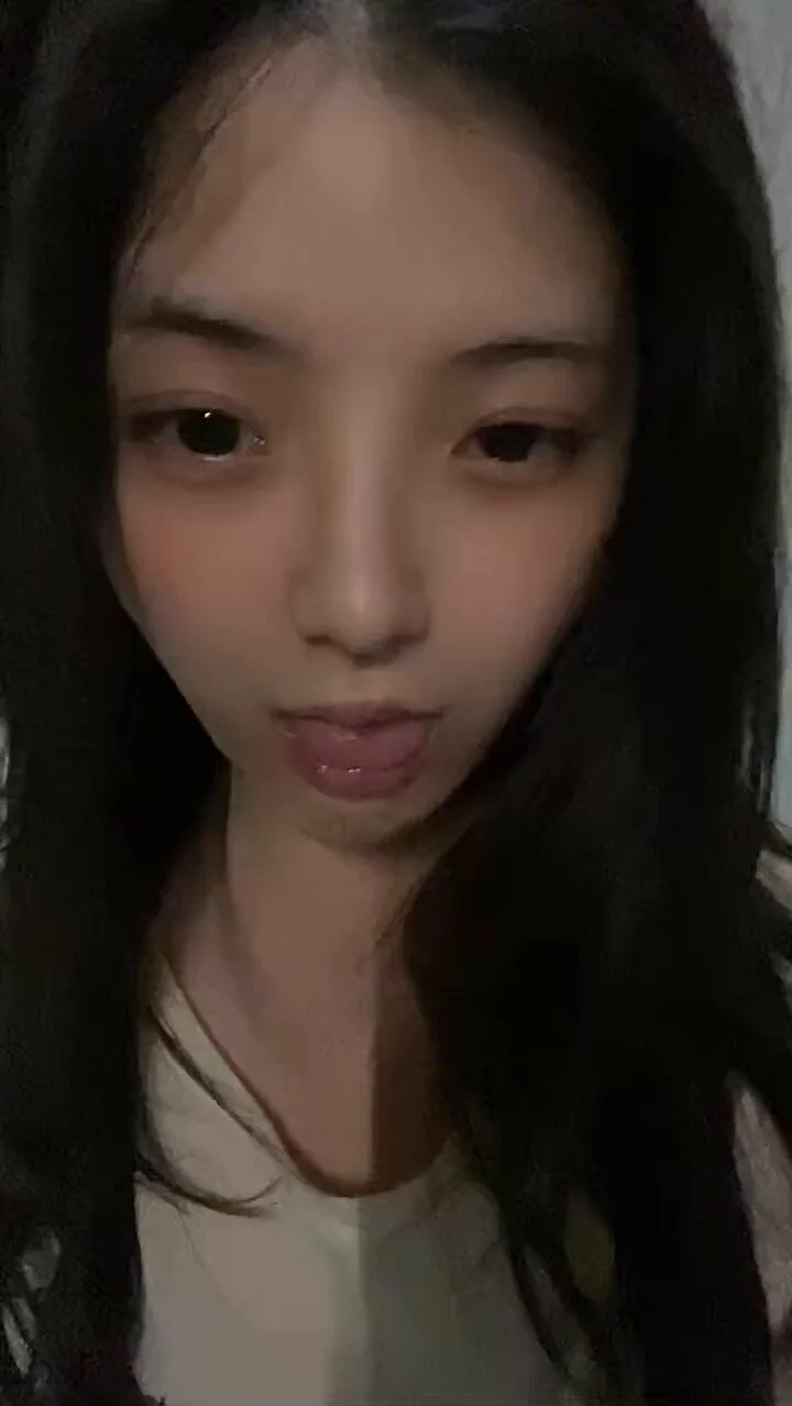 新创的电报不是广，由于好多视频都很长上传不了给粉丝们观赏🌸《十六夜淚》《惠奈酱》《张思妮》《小舞》《小薰》 还有本人的资源!以及国内外好看的伪娘小姐姐!领取方式🌸：https://t.co/E2Zk7LfkL1唯一暗号🌿：进群看视频或者预约线下的姐妹都在里面了哦，可以私信我进群~请注意素质！！！！！ https://t.co/0GYukULW6I